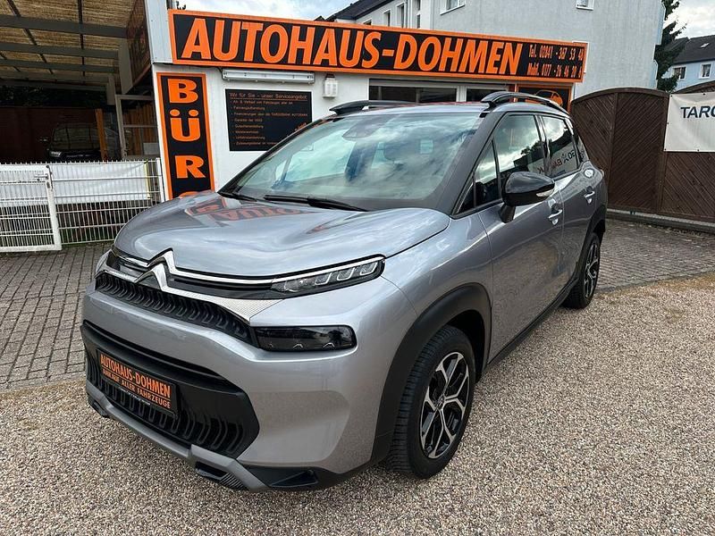 Grau Gebraucht 2022 Citroën C3 Aircross Shine SUV | 14.980 € (Fairer Preis) - Bild 1/4