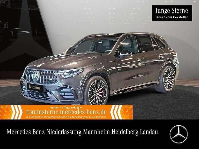 Grau Gebraucht 2024 Mercedes GLC63 AMG AMG SUV | 92.990 € - Bild 1/3
