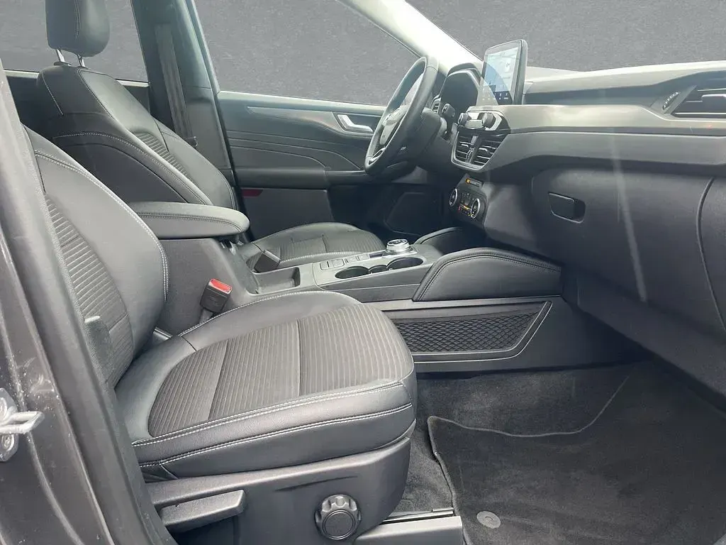 Gebraucht Ford Kuga Titanium X 190 PS (139 kW) 2022 Magneticgrau () (metallic) SUV