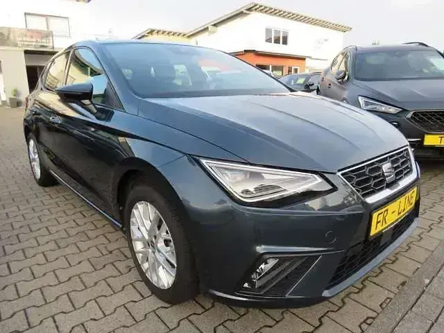 Gebraucht Seat Ibiza FR 90 PS (66 kW) 2022 "magnetic tech" Kleinwagen