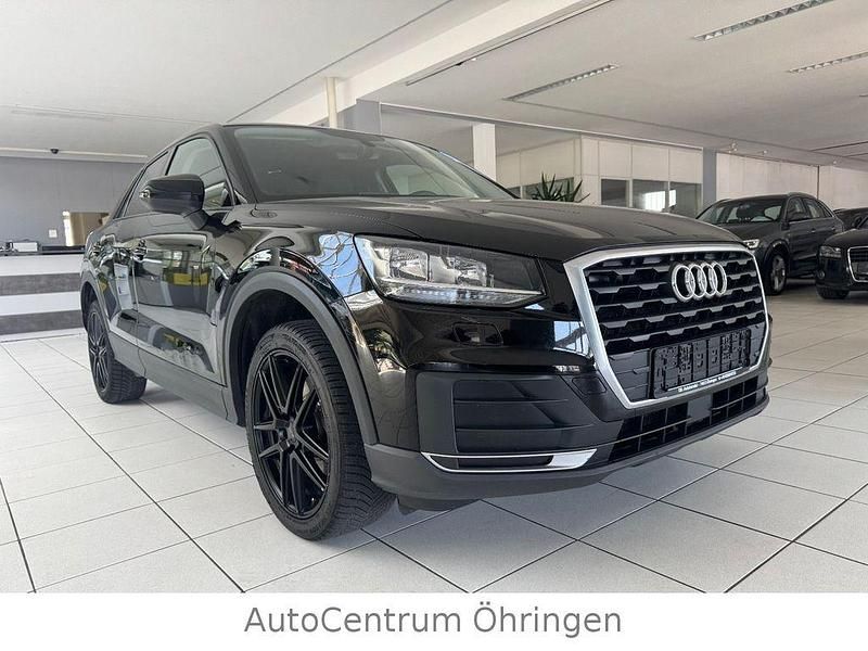 Usata Audi Q2 Basis 116 CV (85 kW) 2017 Nero SUV