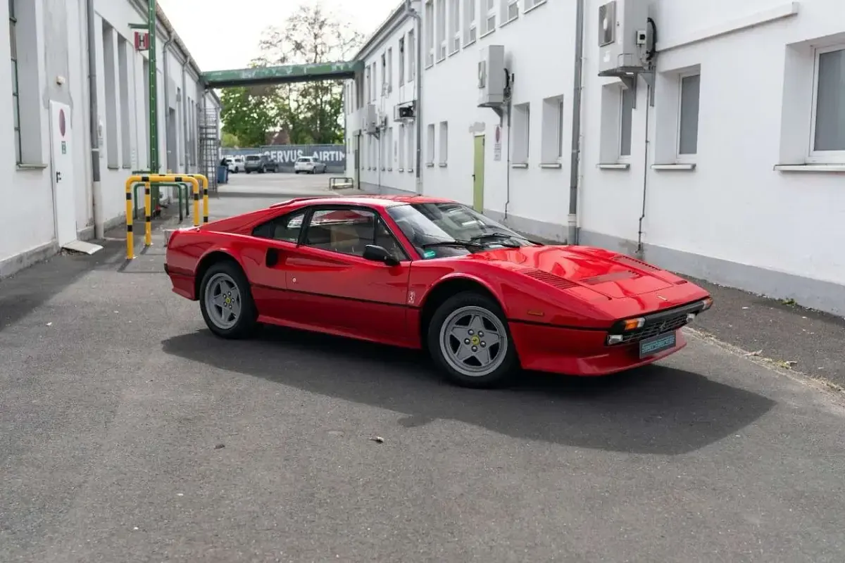 Gebraucht Ferrari 308 235 PS (172 kW) 1983 Rosso corsa Coupé