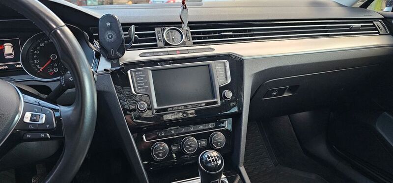 Schwarz Gebraucht 2016 VW Passat Highline Kombi | 11.799 € (Fairer Preis) - Bild 1/4