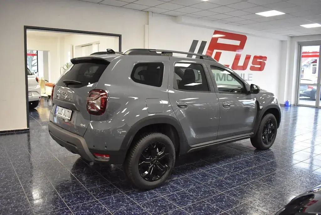 Gebraucht Dacia Duster Extreme 114 PS (83 kW) 2024 Grinu urban grey SUV