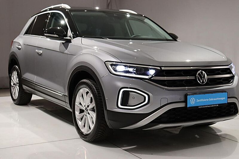 Gebraucht VW T-Roc Style 150 PS (110 kW) 2024 Pyritsilber SUV