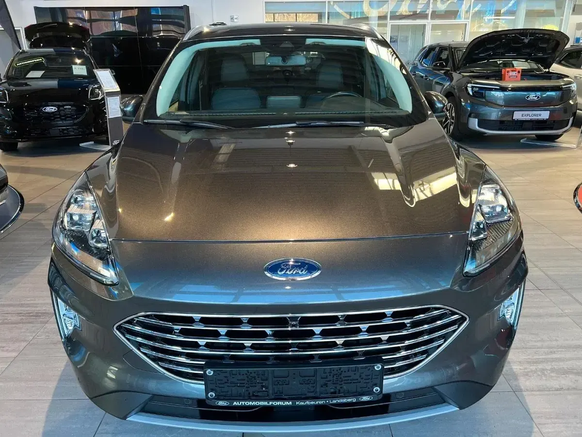 Usado Ford Kuga Titanium X 224 HP (164 kW) 2022 Cinzento SUV