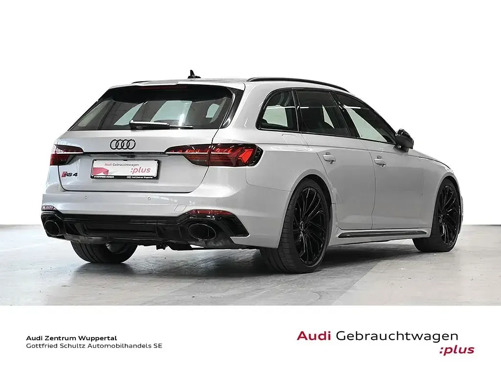 Gebraucht Audi RS4 Sport 450 PS (330 kW) 2023 Grau Kombi