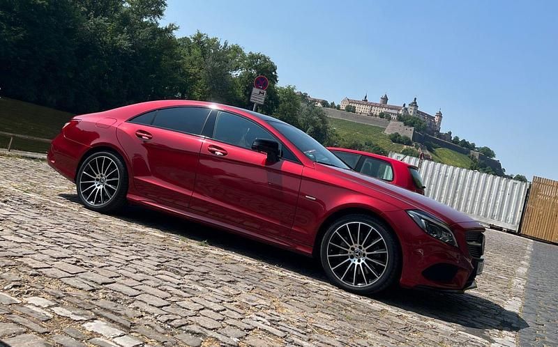 Rot Gebraucht 2017 Mercedes CLS350 Edition Coupé | 32.500 € - Bild 1/4