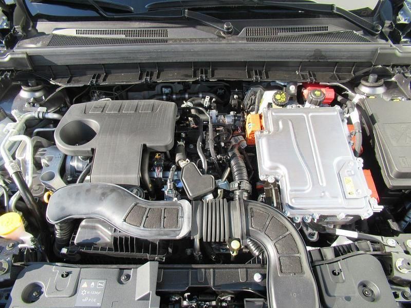 Gebraucht Renault Arkana Engineered 143 PS (105 kW) 2022 Grau SUV