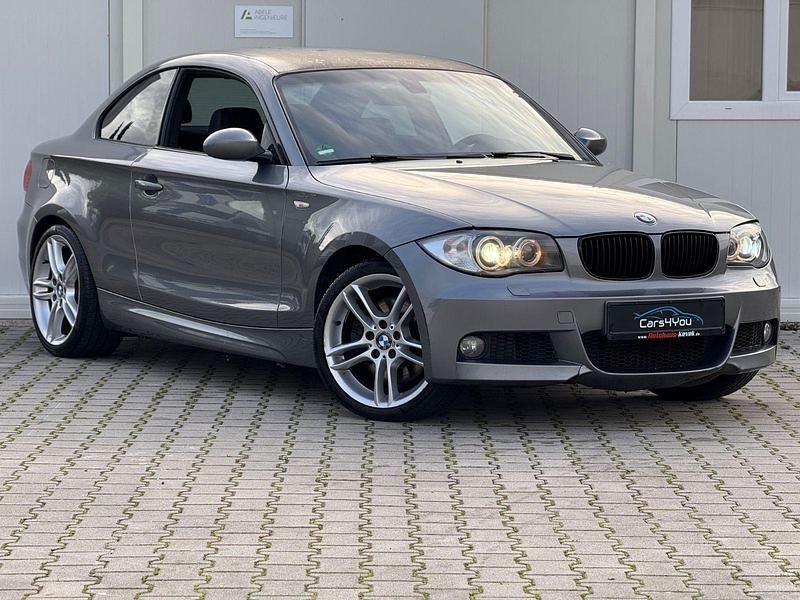 Grau Gebraucht 2009 BMW 123 Coupé M Sport Coupé | 5.490 € (Etwas zu teuer) - Bild 1/4
