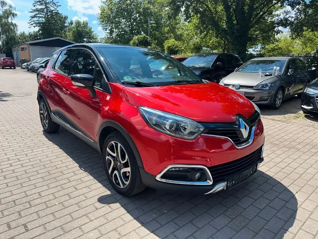 Gebraucht Renault Captur 120 PS (88 kW) 2015 Rot SUV