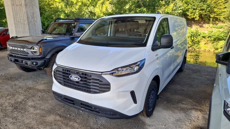 Weiß Neu 2024 Ford Transit Custom Trend Van | 41.750 € (Etwas zu teuer) - Bild 1/4