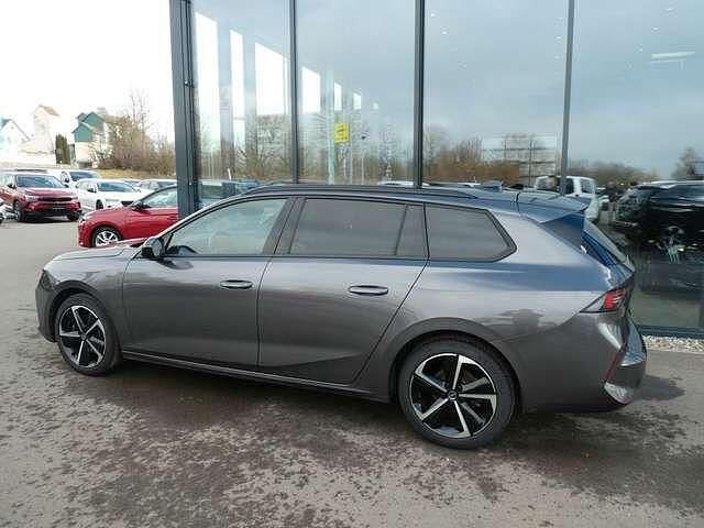 Gebraucht Opel Astra 131 PS (96 kW) 2024 Grau Kombi