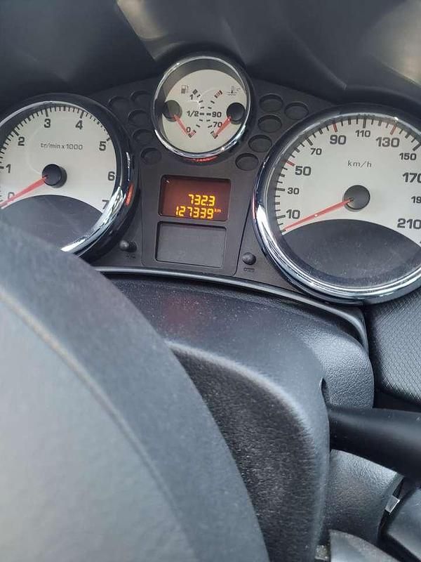 Schwarz Gebraucht 2009 Peugeot 207 Kombi | 2.200 € (Guter Preis) - Bild 1/4