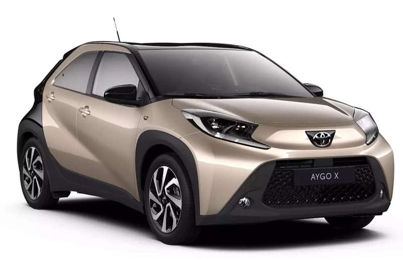 Ginger beige/ night sky black Neu 2025 Toyota Aygo Kleinwagen | 15.990 € - Bild 1/4