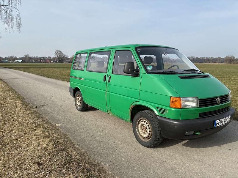 Gebraucht VW Transporter 116 PS (85 kW) 2000 Grün Van