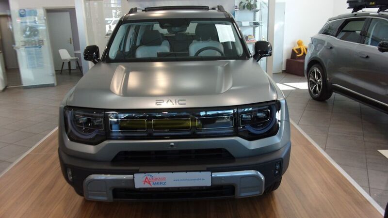 Neu Baic BJ30 280 PS (205 kW) 2025 Grau SUV