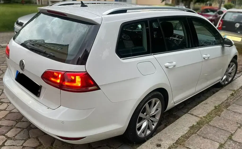 Gebraucht VW Golf VII Highline 150 PS (110 kW) 2017 Weiß Kombi