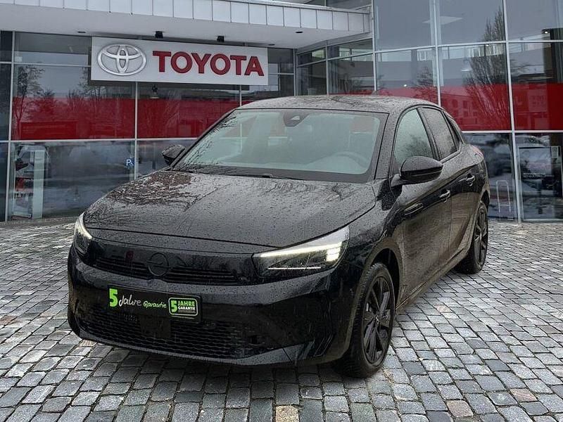 Gebraucht Opel Corsa 101 PS (74 kW) 2025 Lackierung schwarz perla nera/ Kleinwagen