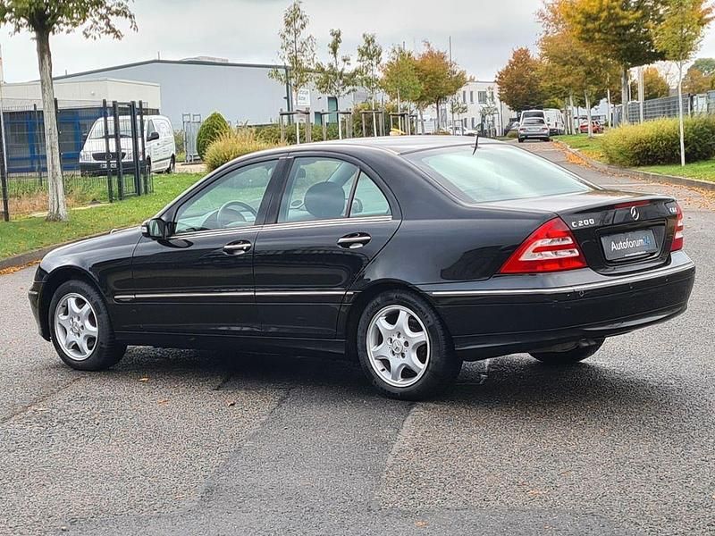 Gebraucht Mercedes C200 122 PS (89 kW) 2006 Schwarz Limousine
