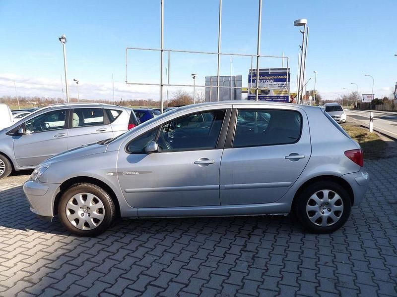 Gebraucht Peugeot 307 109 PS (80 kW) 2005 Silber Kleinwagen