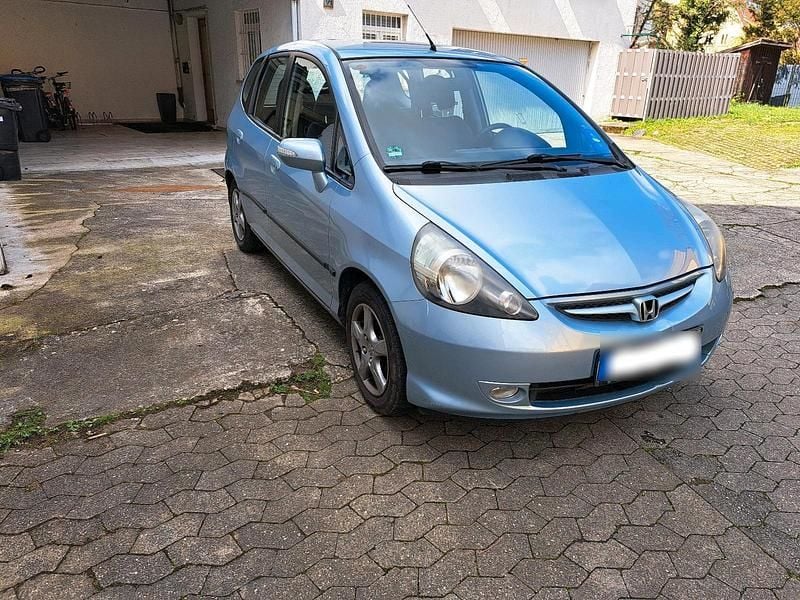 Gebraucht Honda Jazz 82 PS (60 kW) 2008 Blau Kleinwagen
