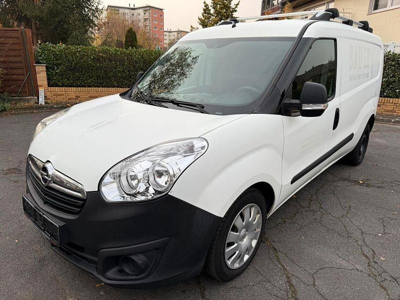 Weiß Gebraucht 2017 Opel Combo Edition Van / Kleinbus | 5.980 € (Fairer Preis) - Bild 1/4
