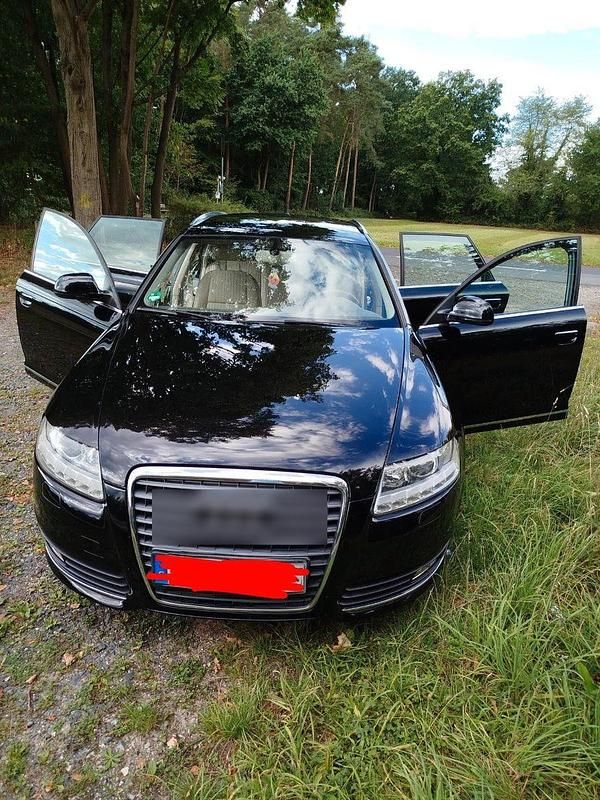 Schwarz Gebraucht 2010 Audi A6 Kombi | 6.990 € (Teuer) - Bild 1/4