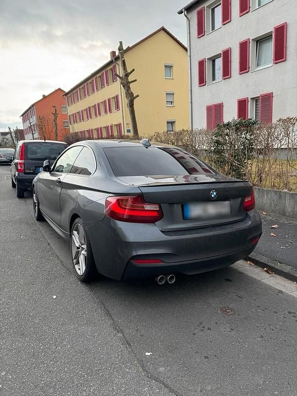 Gebraucht BMW 220 M Sport 190 PS (139 kW) 2016 Grau Coupé