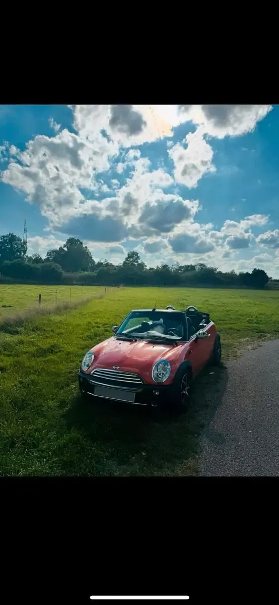 Second-hand Mini One Cabriolet 88 CP (64 kW) 2004 Portocaliu Cabrio