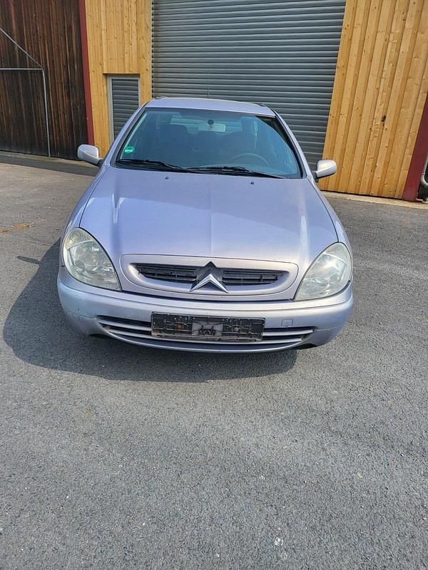 Silber Gebraucht 2002 Citroën Xsara Kombi | 590 € - Bild 1/4