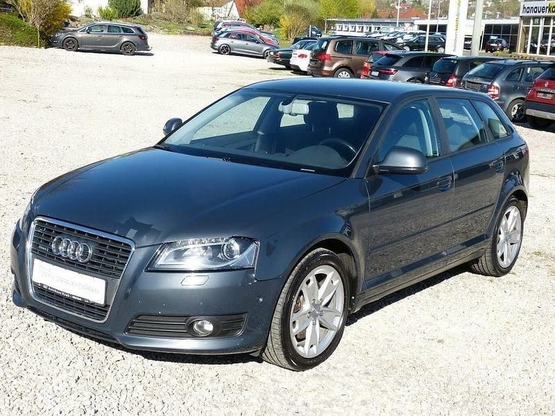 Second-hand Audi A3 Ambition 170 CP (125 kW) 2010 Gri Hatchback