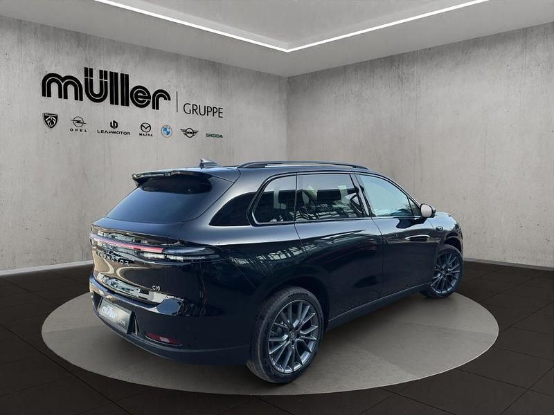 Neu Leapmotor C10 439 kW (598 PS) 2026 Schwarz SUV