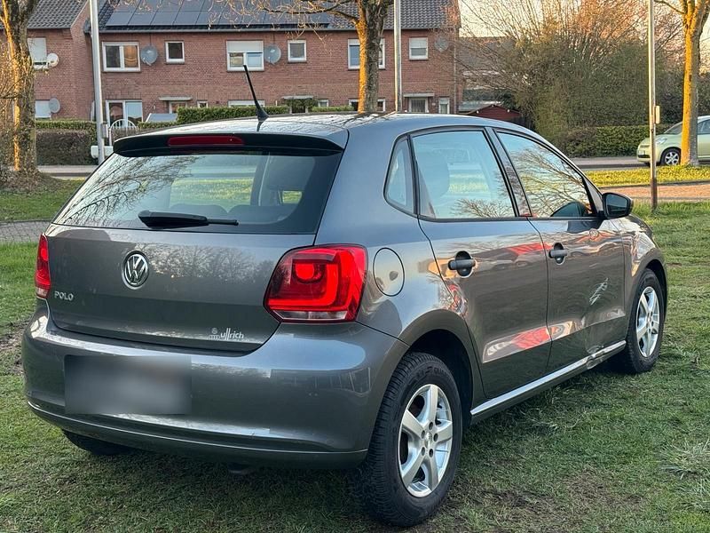 Gebraucht VW Polo Trendline 60 PS (44 kW) 2010 Grau Kleinwagen