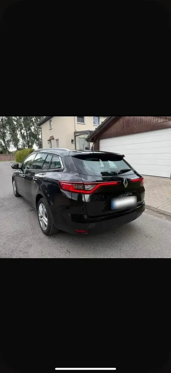 Gebraucht Renault Mégane GrandTour 132 PS (97 kW) 2017 Schwarz Kombi