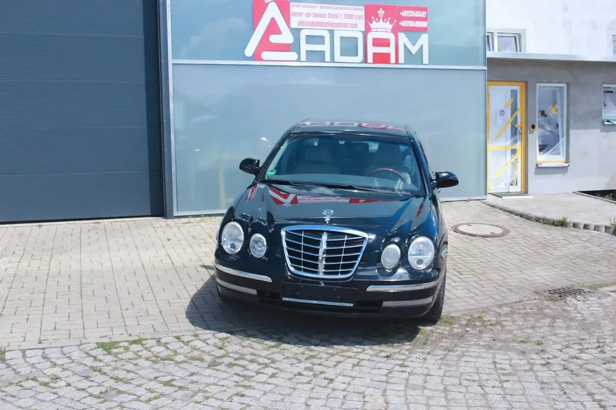 Gebraucht Kia Opirus EX 203 PS (149 kW) 2003 Schwarz Limousine