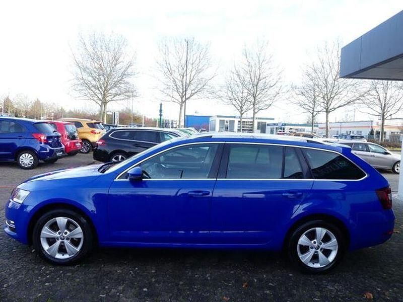 Gebraucht Skoda Octavia Style 150 PS (110 kW) 2020 Blau Kombi