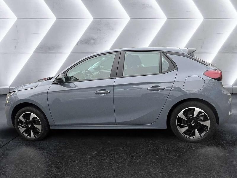 Gebraucht Opel Corsa-e Edition 100 kW (136 PS) 2023 /typ aussenverkleidung spiege Kleinwagen