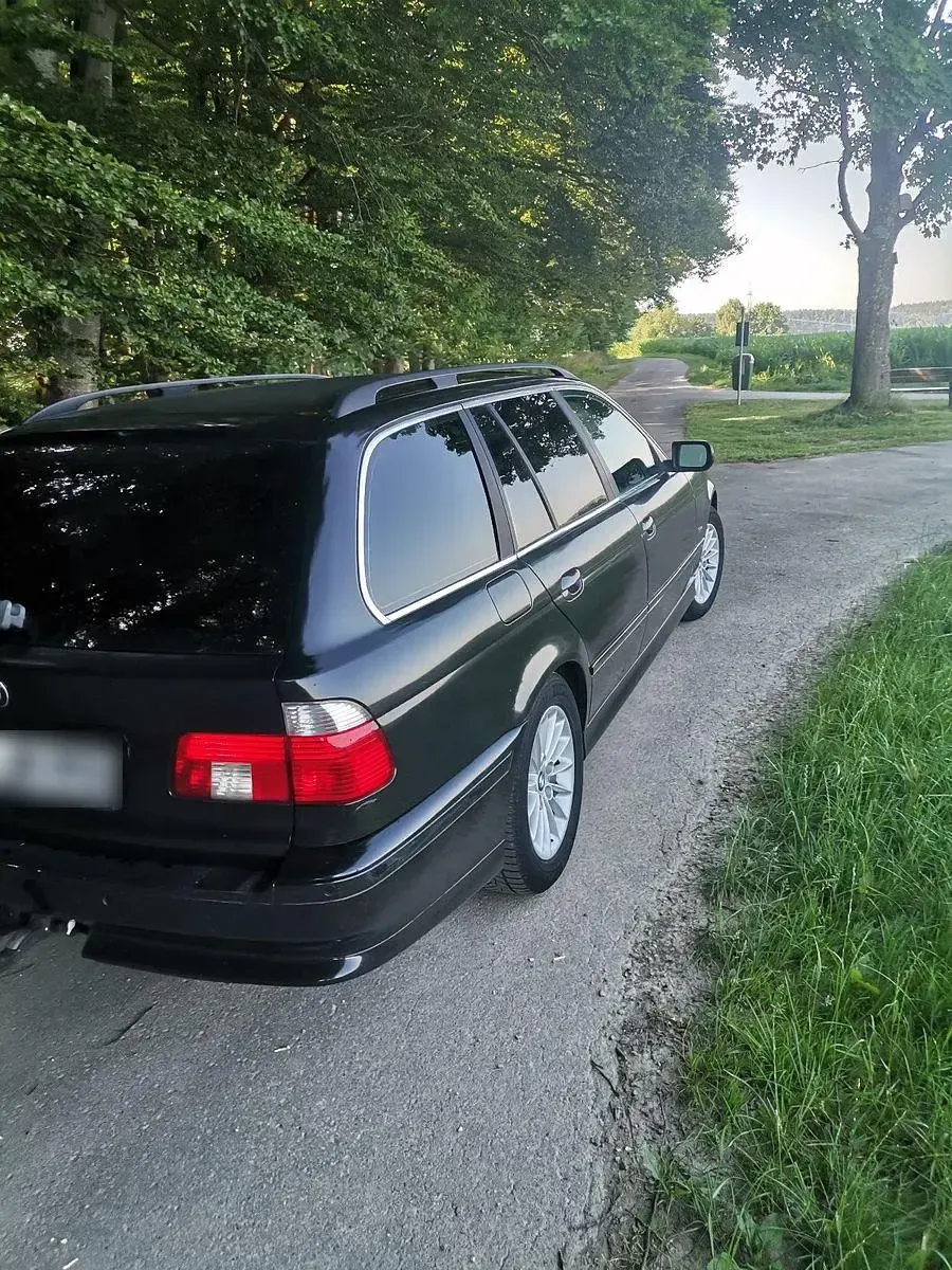 Gebraucht BMW 520 Exclusive 170 PS (125 kW) 2003 Schwarz Kombi