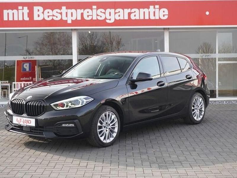 Gebraucht BMW 118 Advantage 136 PS (100 kW) 2021 Schwarz Kleinwagen