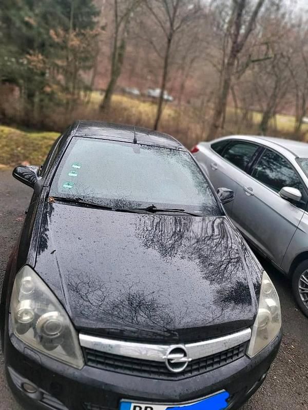 Gebraucht Opel Astra Cabriolet 200 PS (147 kW) 2006 Schwarz Cabrio