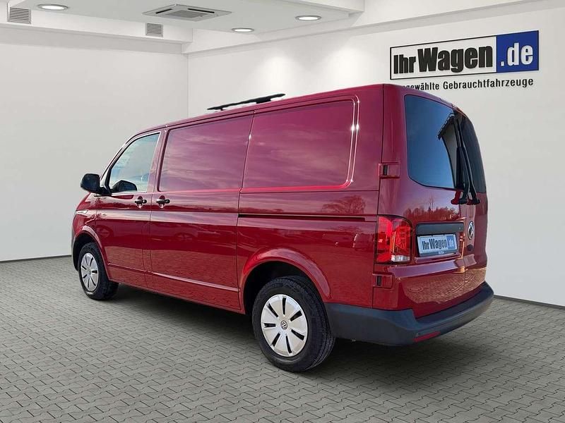 Gebraucht VW Transporter 150 PS (110 kW) 2021 Kirschrot Van