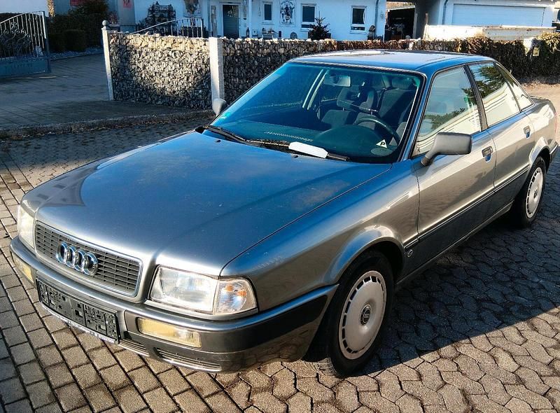 Gebraucht Audi 80 90 PS (66 kW) 1993 Grau Limousine