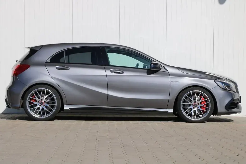 Gebraucht Mercedes A45 AMG AMG 381 PS (280 kW) 2017 Mountaingrau  met. Kleinwagen