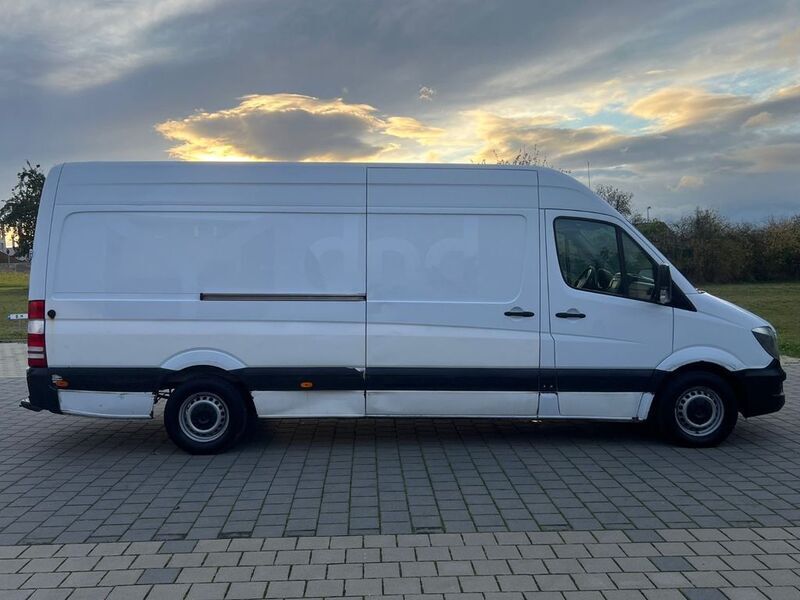 Gebraucht Mercedes Sprinter 163 PS (119 kW) 2016 Weiß Van