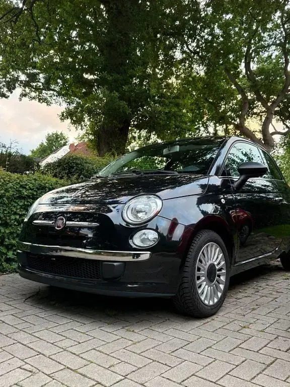 Gebraucht Fiat 500 Lounge 69 PS (50 kW) 2013 Schwarz Kleinwagen