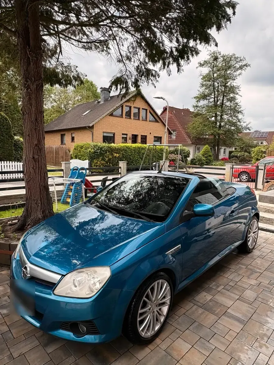 Gebraucht Opel Tigra 90 PS (66 kW) 2007 Blau Cabrio