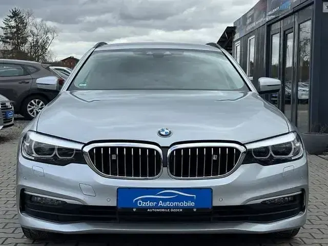 Gebraucht BMW 530 Performance 90 PS (66 kW) 2019 Silber Kombi