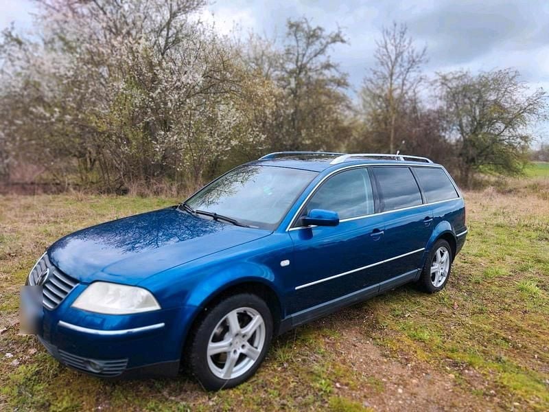 Gebraucht VW Passat 193 PS (141 kW) 2003 Blau Kombi