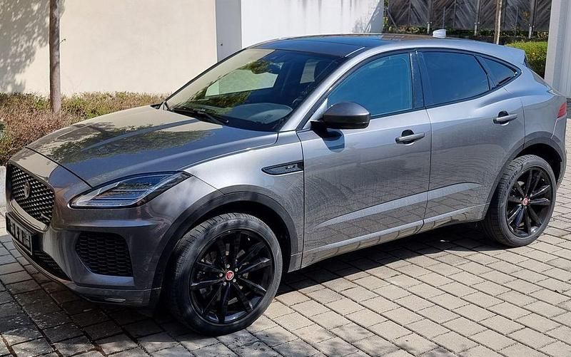 Gebraucht Jaguar E-Pace R-Dynamic 249 PS (183 kW) 2018 Grau SUV